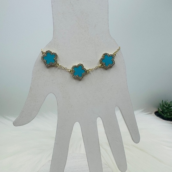 Camille Flower Bracelet in Blue - Picture 3 of 5